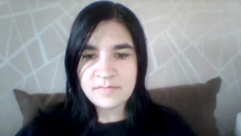 Snapshot of sweet_love2223 chatting on 12, 6, 2026 sweet_love2223 online show from 12, 6, 2026