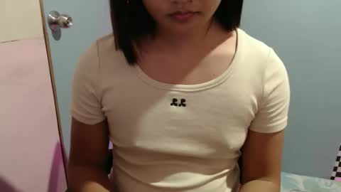 Snapshot of sweet_mary_onboard chatting on 9, 5, 2026 sweet_mary_onboard online show from 9, 5, 2026