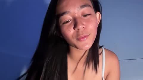 Snapshot of sweet_megan0 chatting on 22, 10, 2025 Megan online show from 22, 10, 2025