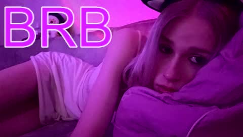 sweet_mol1y online show from 19, 10, 2025