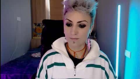 sweet_n_strong online show from 6, 2, 2026