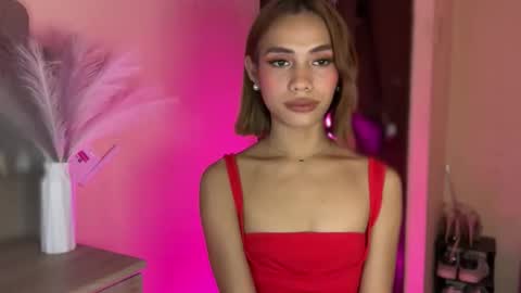 Snapshot of sweet_nikki03 chatting on 2, 10, 2025 sweet_nikki03 online show from 2, 10, 2025