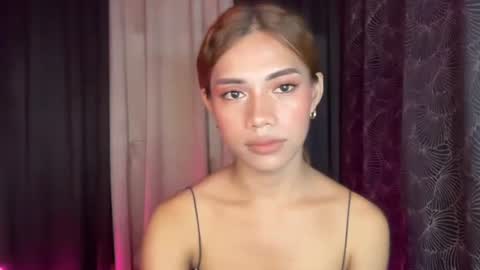 sweet_nikki03 online show from 18, 1, 2026