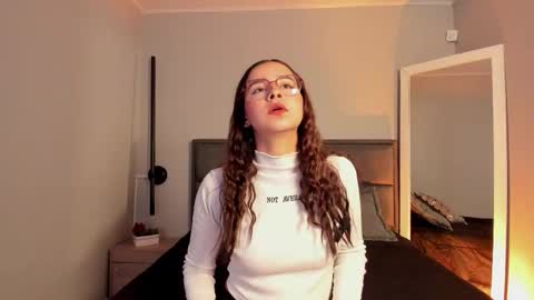 Snapshot of sweet_obsession__ chatting on 3, 2, 2026 Sweet Obsession online show from 3, 2, 2026
