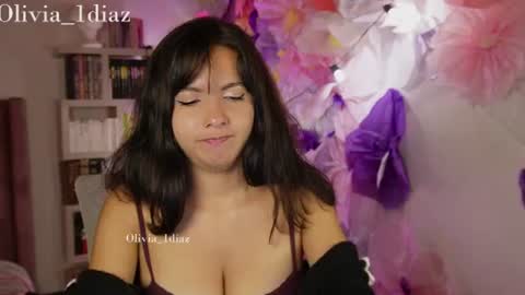 Snapshot of sweet_olivia1 chatting on 17, 6, 2026 Olivia Diaz OnlyFans olivia diaz online show from 17, 6, 2026