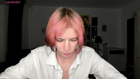 kira online show from 31, 3, 2026
