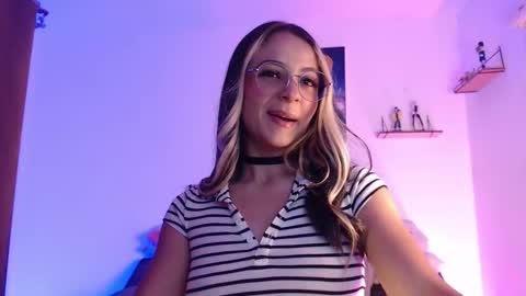 Snapshot of sweet_penny_ chatting on 24, 11, 2025 Penny online show from 24, 11, 2025
