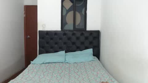 Snapshot of sweet_petite15 chatting on 2, 5, 2026 petite sweet online show from 2, 5, 2026