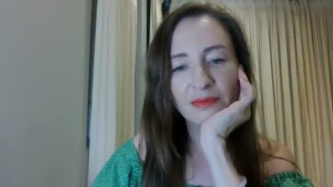 sweet_poeme online show from 14, 6, 2026