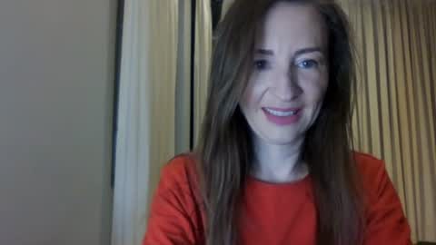 sweet_poeme online show from 18, 6, 2026