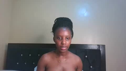 Snapshot of sweet_qio chatting on 26, 10, 2025 sweet_qio online show from 26, 10, 2025