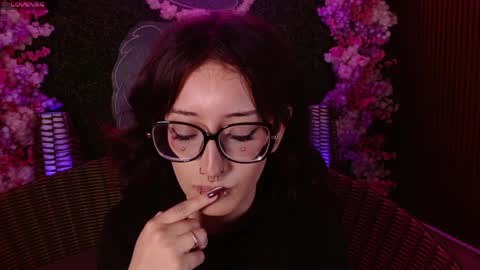 Snapshot of sweet_roxanee chatting on 30, 5, 2026 Roxanee online show from 30, 5, 2026