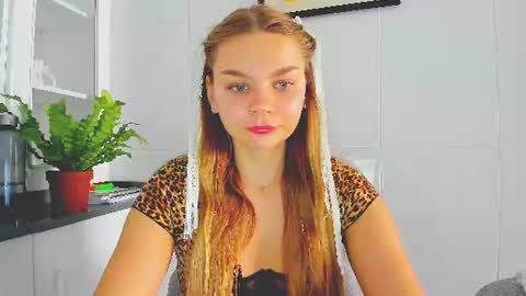 Sabina online show from 13, 7, 2026