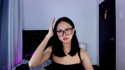 Snapshot of sweet_savii chatting on 4, 5, 2026 lovesavii online show from 4, 5, 2026