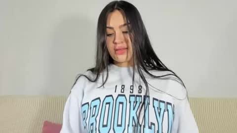 sweet_sophie_7 online show from 24, 1, 2025