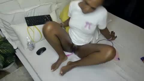 Nina online show from 11, 12, 2024