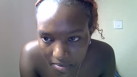 Snapshot of sweet_strawberina chatting on 30, 3, 2026 sweet_strawberina online show from 30, 3, 2026