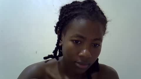 Snapshot of sweet_vee1 chatting on 9, 5, 2026 Princess vee online show from 9, 5, 2026