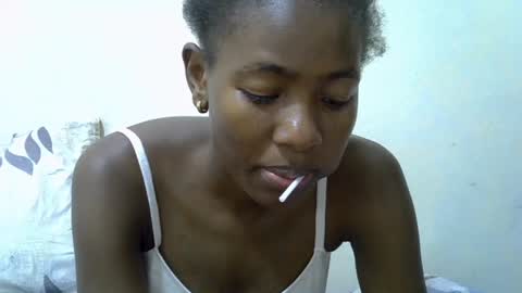 Snapshot of sweet_vee1 chatting on 7, 7, 2026 Princess vee online show from 7, 7, 2026