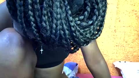 sweet_zarah online show from 16, 4, 2026