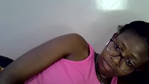 Snapshot of sweet_zarah chatting on 28, 4, 2026 sweet_zarah online show from 28, 4, 2026