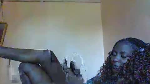 Snapshot of sweet_zella chatting on 8, 3, 2026 zellate online show from 8, 3, 2026