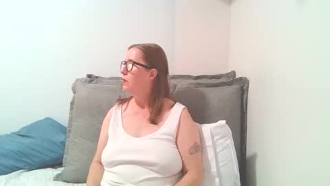 sweetandnaughty123 online show from 5, 12, 2025