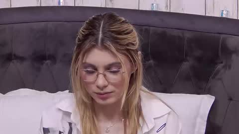 Anisia online show from 21, 2, 2026