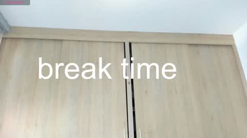 Camila online show from 20, 1, 2025