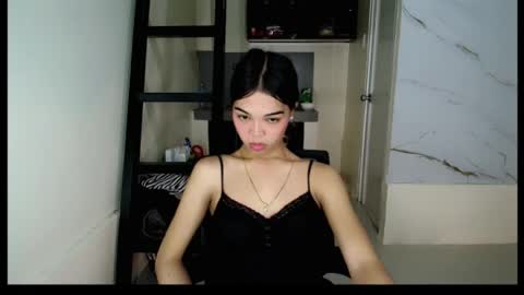 Snapshot of sweetasian_scarlet chatting on 17, 7, 2026 Scarlet online show from 17, 7, 2026