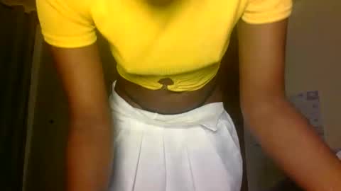 Snapshot of sweetass_02 chatting on 8, 9, 2025 bianca online show from 8, 9, 2025