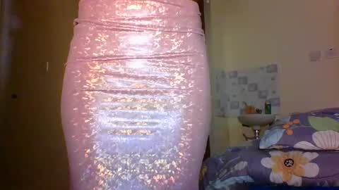 Snapshot of sweetass_02 chatting on 11, 9, 2025 bianca online show from 11, 9, 2025