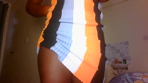 Snapshot of sweetass_02 chatting on 16, 9, 2025 bianca online show from 16, 9, 2025