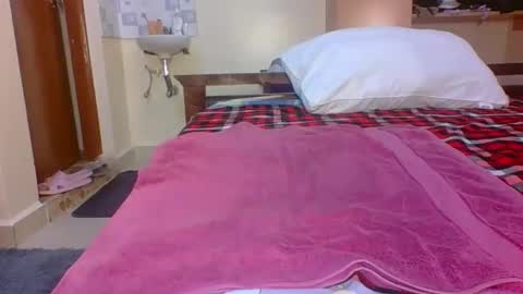 Snapshot of sweetass_02 chatting on 13, 11, 2025 bianca online show from 13, 11, 2025