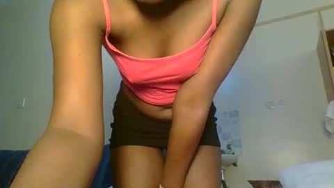 Snapshot of sweetass_02 chatting on 25, 11, 2025 bianca online show from 25, 11, 2025