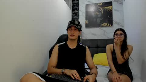 sweetauracouple online show from 6, 7, 2026