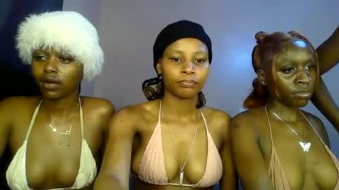 Snapshot of sweetbaby_30 chatting on 7, 7, 2026 Sweetbaby 30 online show from 7, 7, 2026