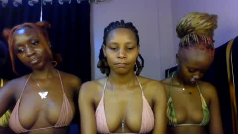 Snapshot of sweetbaby_30 chatting on 16, 7, 2026 Sweetbaby 30 online show from 16, 7, 2026