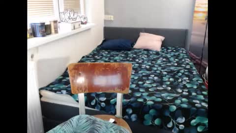 Sweetboobs85h online show from 14, 2, 2026