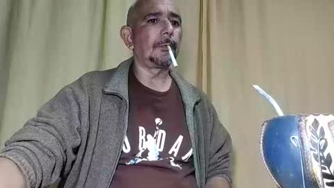 sweetcuervo independent model online show from 25, 3, 2026