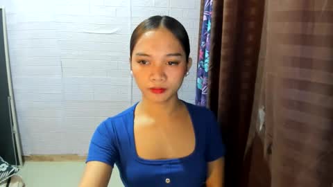 Snapshot of sweetcummer27 chatting on 2, 3, 2025 SOPHIA online show from 2, 3, 2025