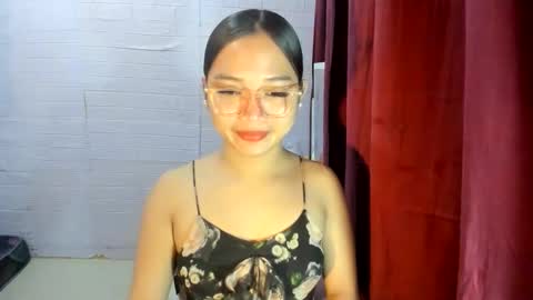 Snapshot of sweetcummer27 chatting on 29, 9, 2025 SOPHIA online show from 29, 9, 2025