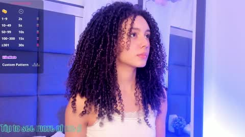 Snapshot of sweetcurly1 chatting on 26, 12, 2024 M I A online show from 26, 12, 2024