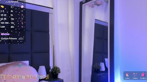 Snapshot of sweetcurly1 chatting on 1, 2, 2025 M I A online show from 1, 2, 2025