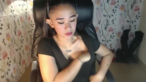 Snapshot of sweetdannica chatting on 26, 12, 2024 Danni online show from 26, 12, 2024