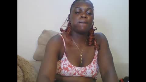 Snapshot of sweetdarkskin chatting on 9, 6, 2026 CLARIS online show from 9, 6, 2026