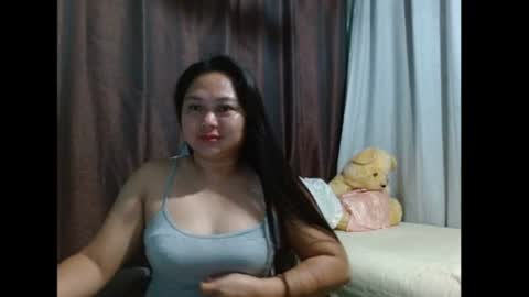 Snapshot of sweetdemurelady chatting on 5, 5, 2026 Lynn online show from 5, 5, 2026