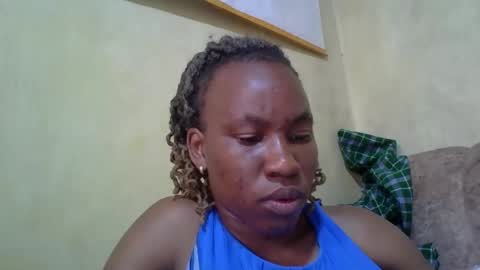 sweetdiva2012 online show from 20, 1, 2025