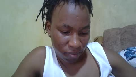 sweetdiva2012 online show from 5, 3, 2025