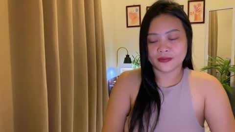 Snapshot of sweetestsmile_ chatting on 14, 7, 2026 Khaye online show from 14, 7, 2026